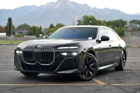 2024 BMW 760i xDrive