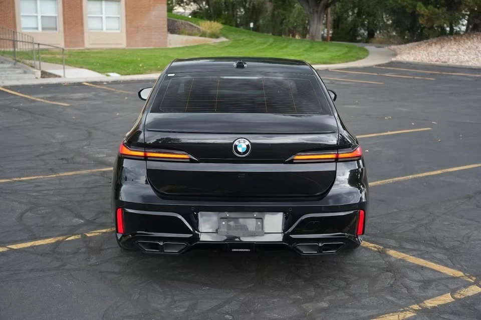 2024 BMW G70 7 Series - Image 6 of 20