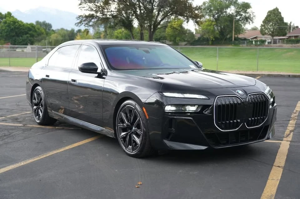 2024 BMW G70 7 Series - Image 3 of 20