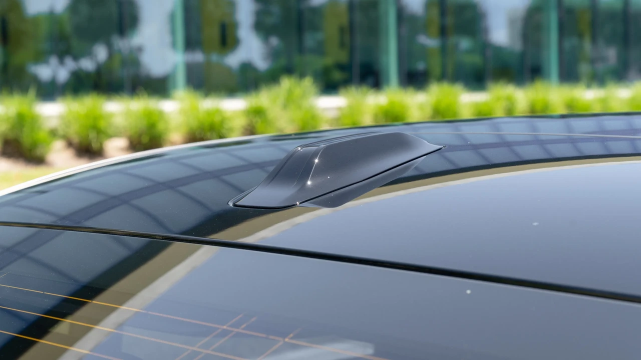 2024 BMW G70 7 Series - Image 28 of 31