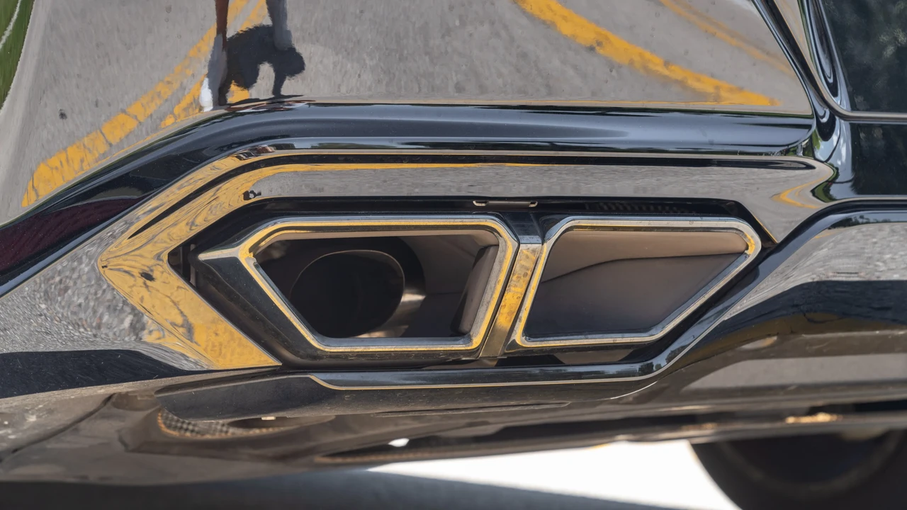 2024 BMW G70 7 Series - Image 24 of 31