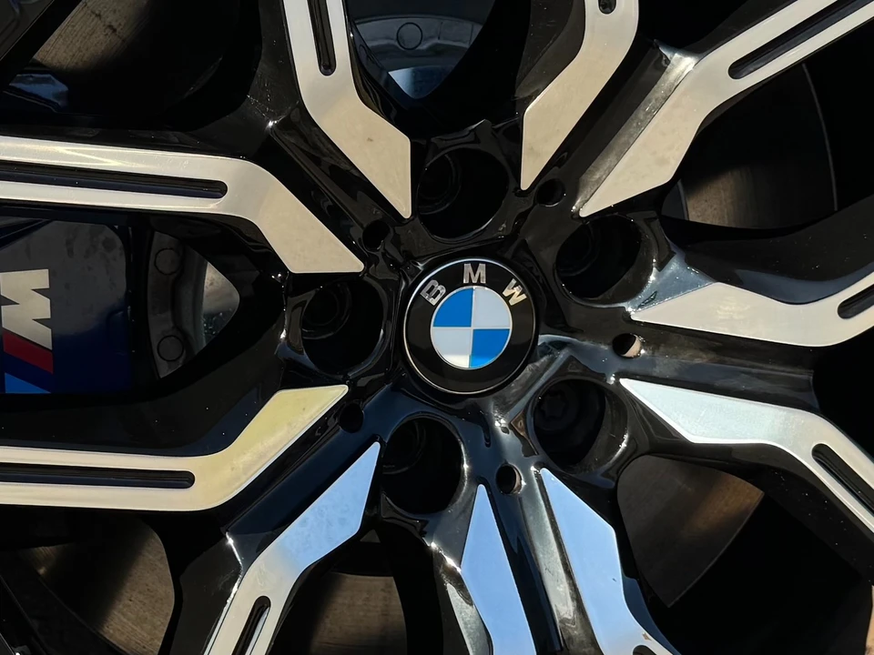 2024 BMW G70 7 Series - Image 13 of 21