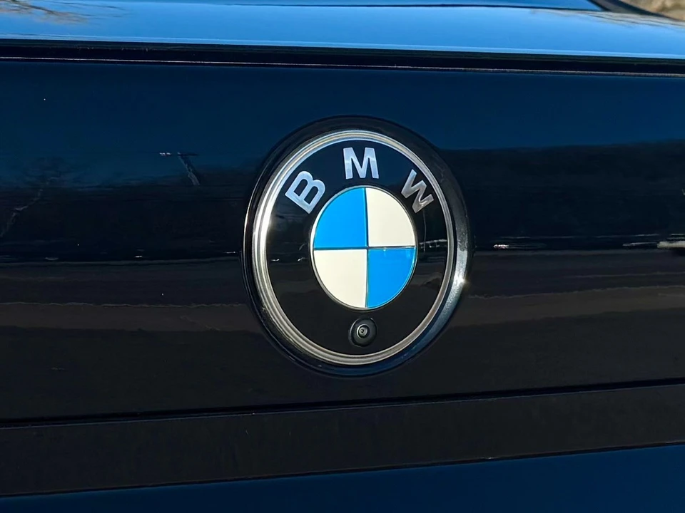 2024 BMW G70 7 Series - Image 19 of 21