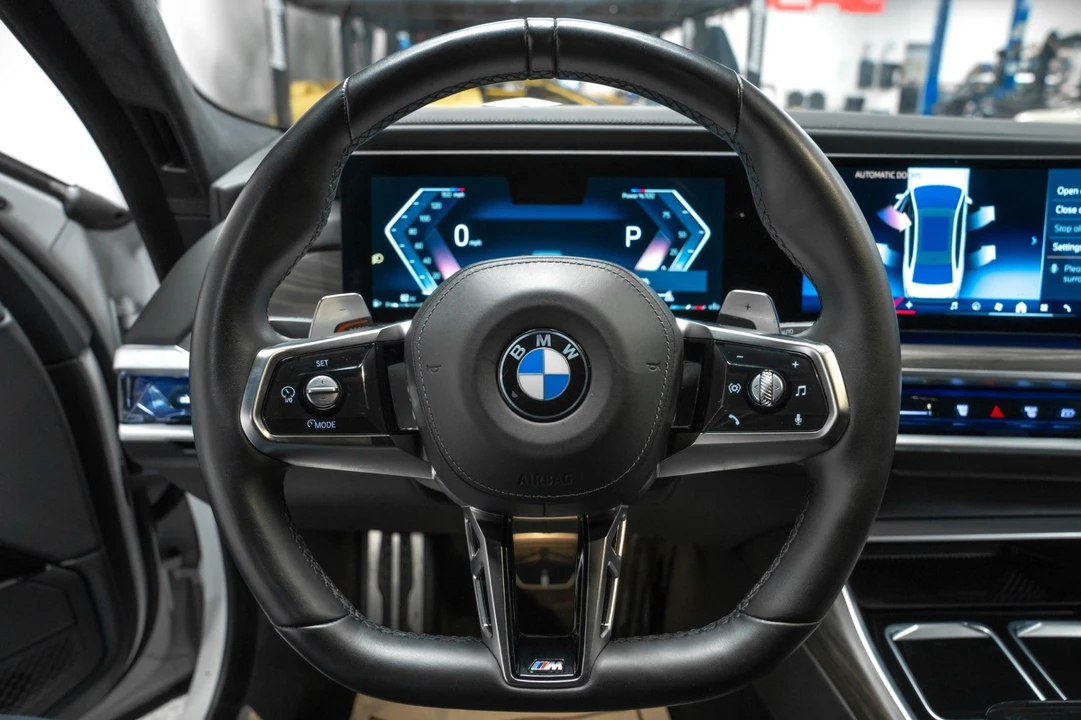 2024 BMW G70 7 Series - Image 14 of 21