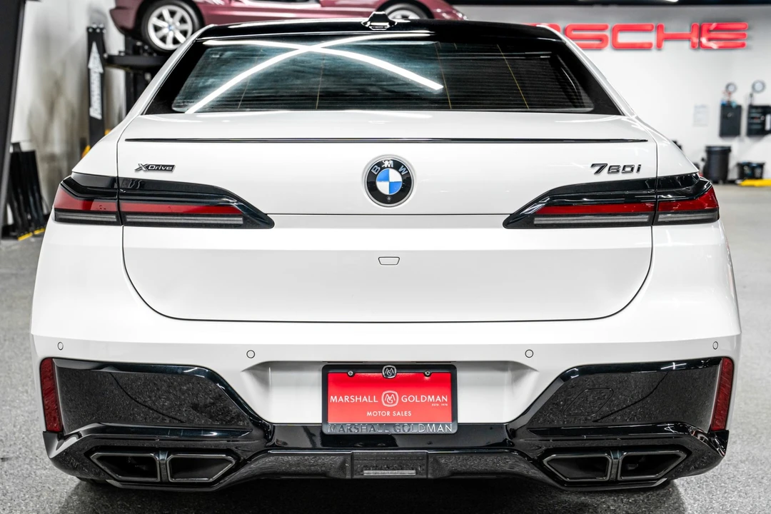 2024 BMW G70 7 Series - Image 7 of 21
