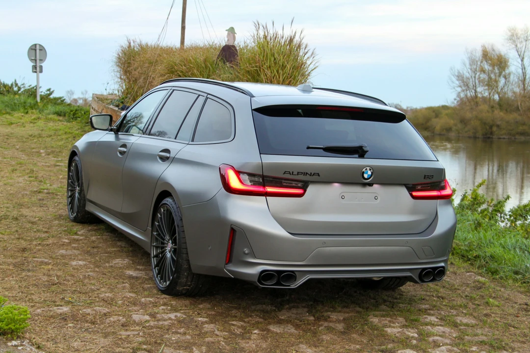 2024 BMW Alpina B3 - Image 5 of 21