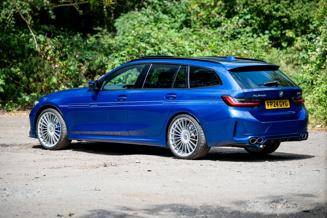 2024 BMW Alpina B3 - Image 7 of 31