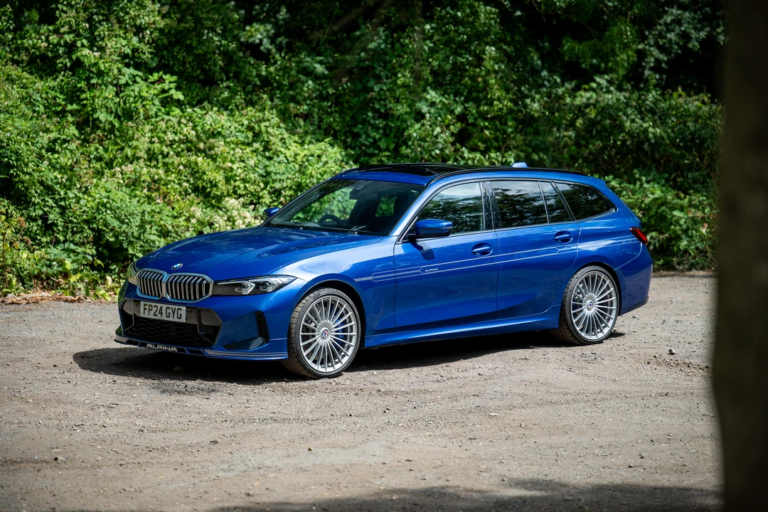 2024 BMW Alpina B3 - Image 16 of 31