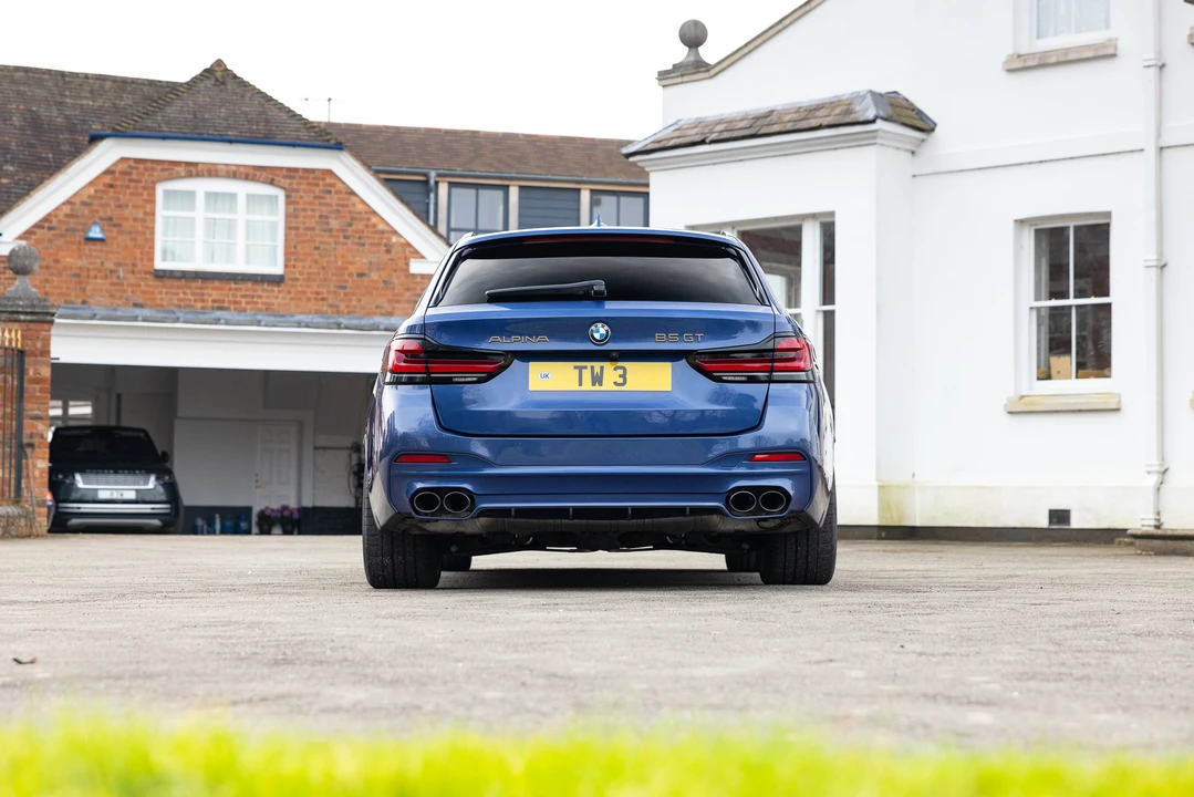 2024 BMW Alpina B5 - Image 6 of 31