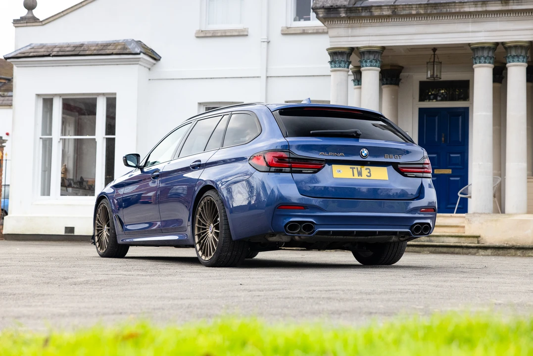 2024 BMW Alpina B5 - Image 7 of 31