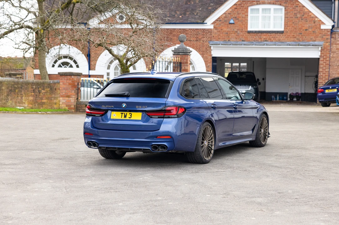 2024 BMW Alpina B5 - Image 13 of 31