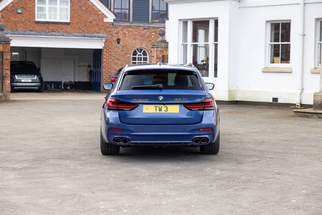 2024 BMW Alpina B5 - Image 14 of 31