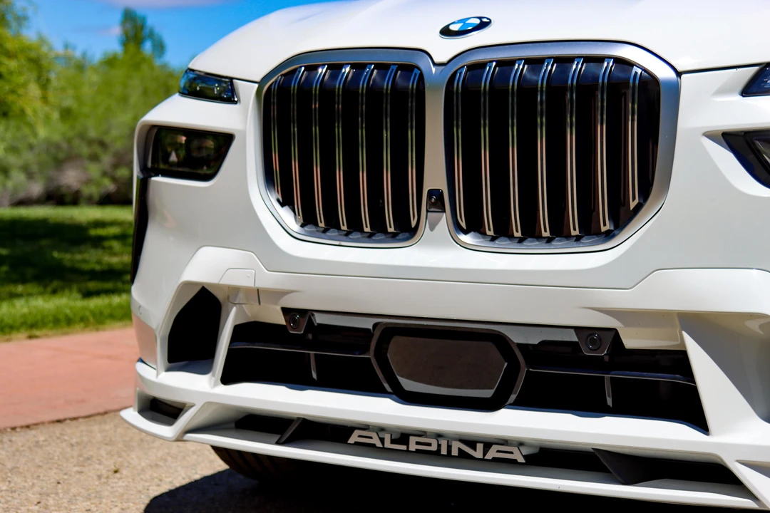 2024 BMW Alpina XB7 - Image 14 of 31