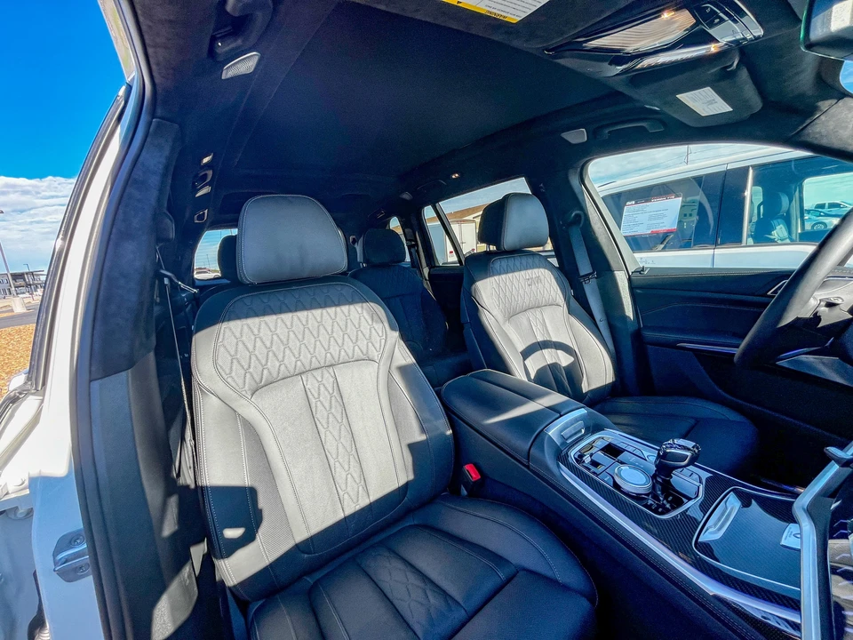 2024 BMW Alpina XB7 - Image 31 of 31
