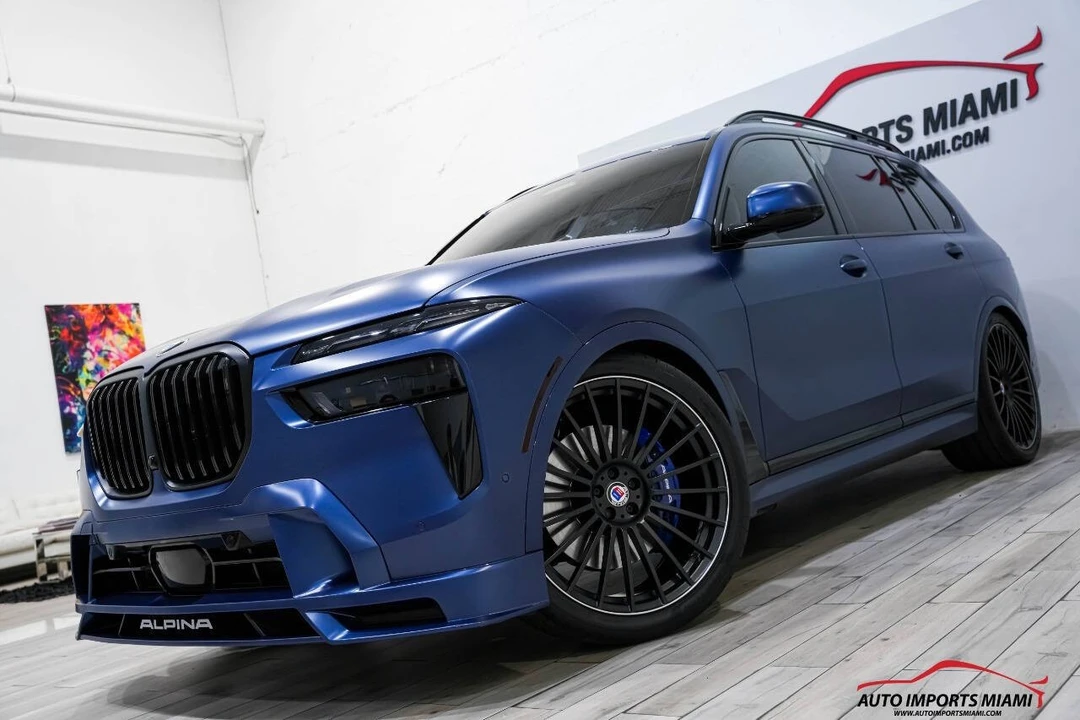 2024 BMW Alpina B7 - Image 3 of 12