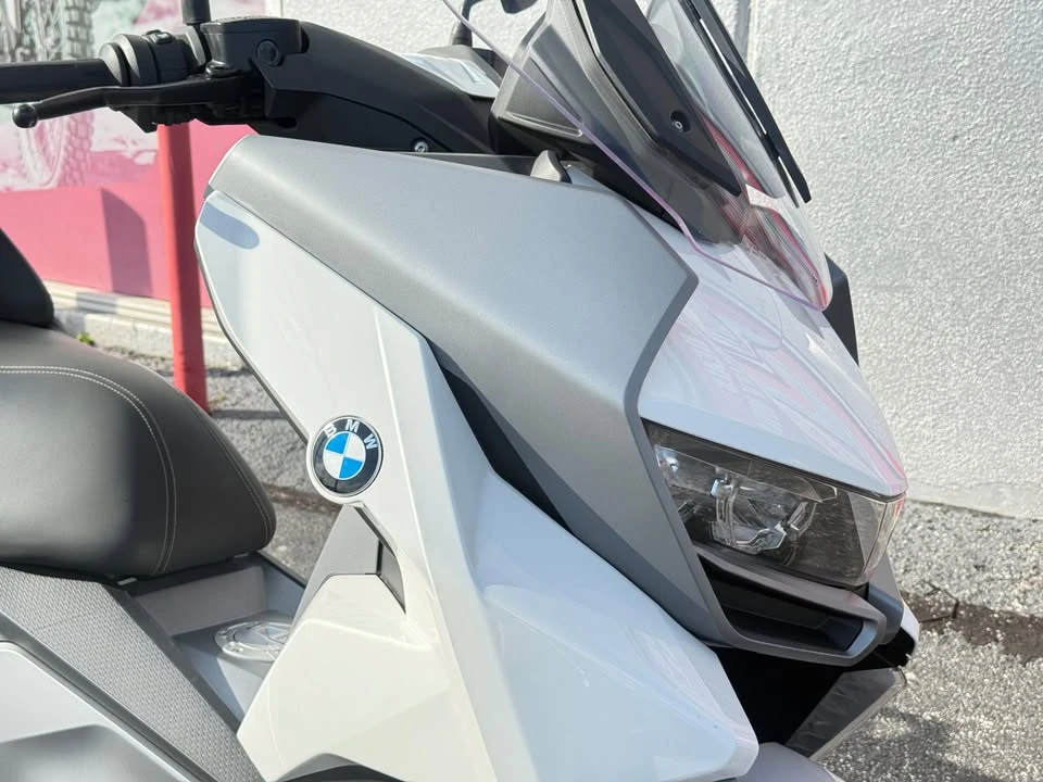 2024 BMW Motorcycles - Image 12 of 16