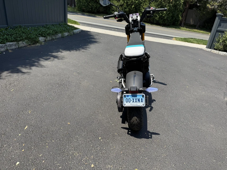 2024 BMW Motorcycles - Image 8 of 31