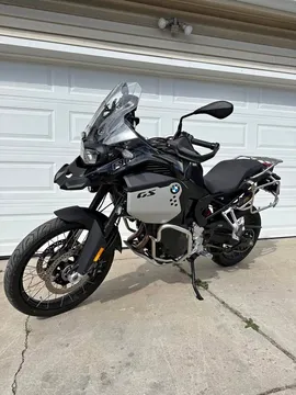 2024 BMW F900GSA