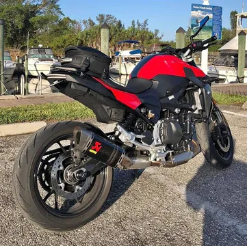 2024 BMW F900R