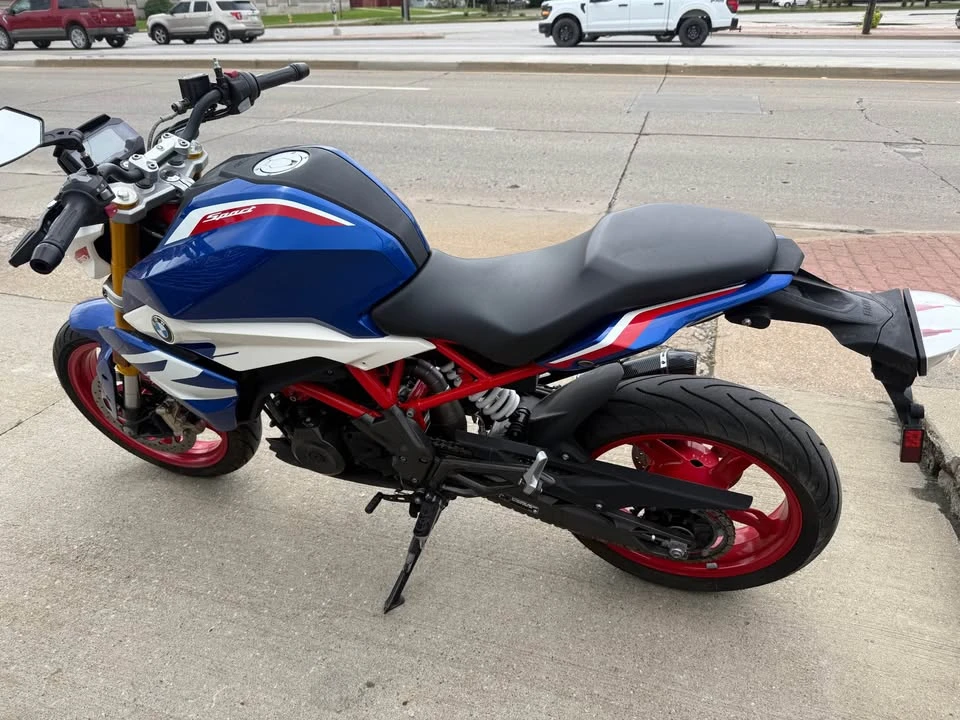 2024 BMW Motorcycles - Image 2 of 4