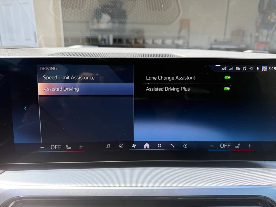 2024 BMW G26 i4 - Image 11 of 15