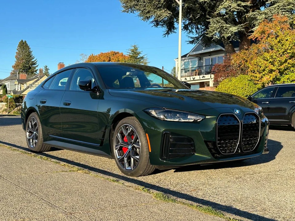 2024 BMW G26 i4 - Image 3 of 15