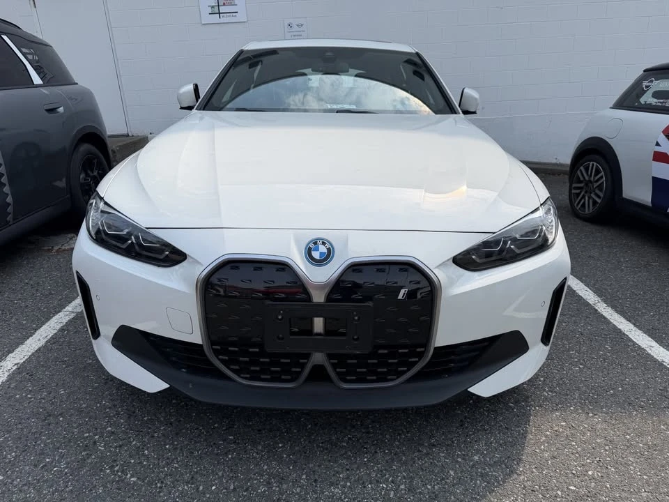 2024 BMW G26 i4 - Image 4 of 6