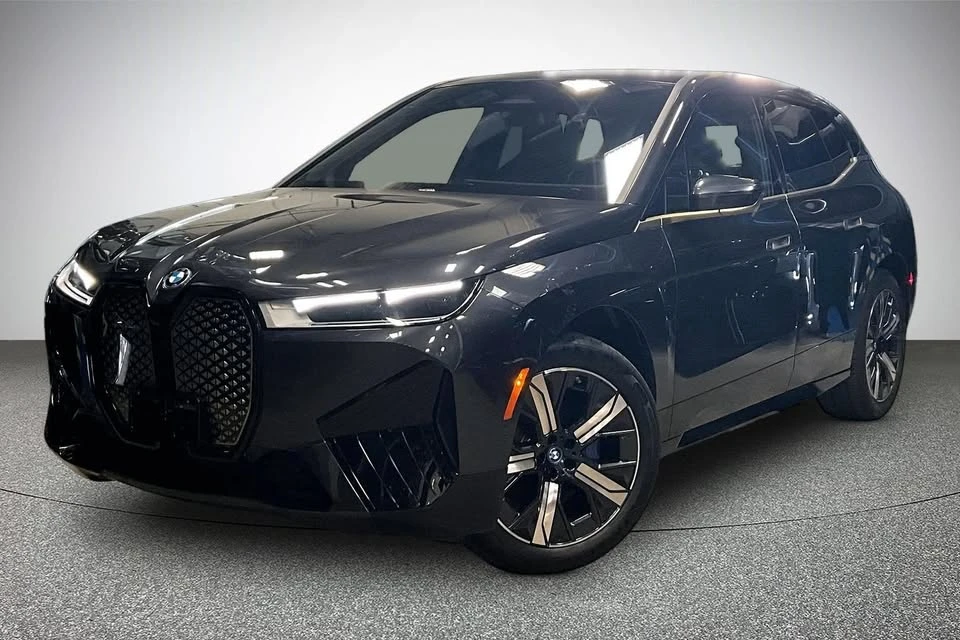 2024 BMW I20 iX - Image 2 of 13