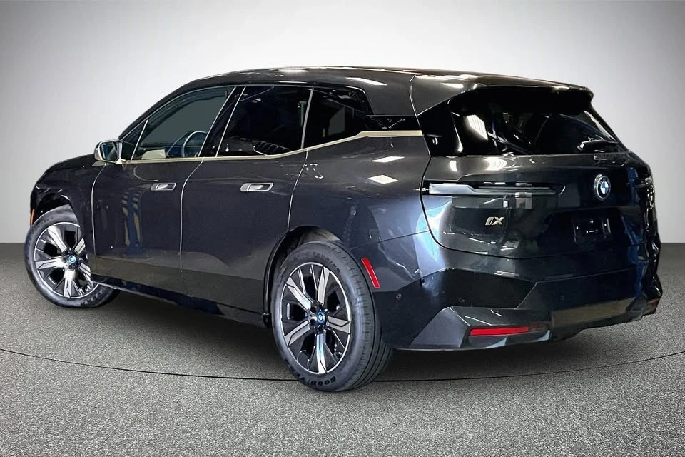 2024 BMW I20 iX - Image 5 of 13