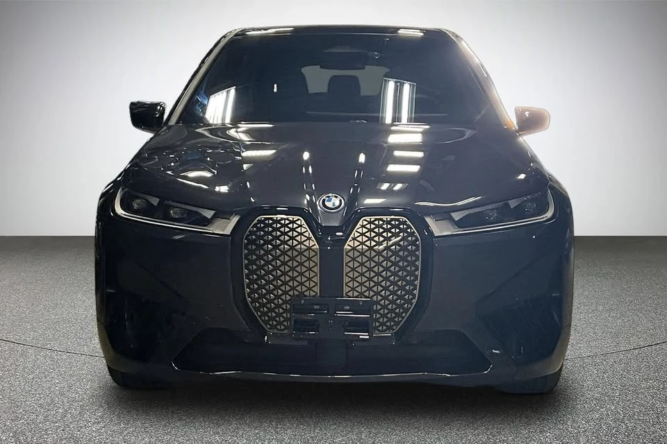 2024 BMW I20 iX - Image 3 of 13