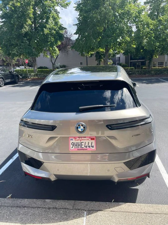 2024 BMW I20 iX - Image 8 of 22
