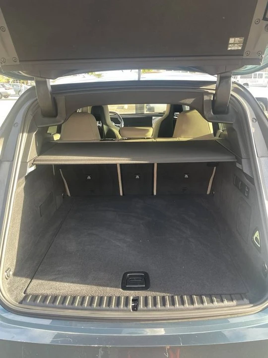 2024 BMW I20 iX - Image 9 of 16