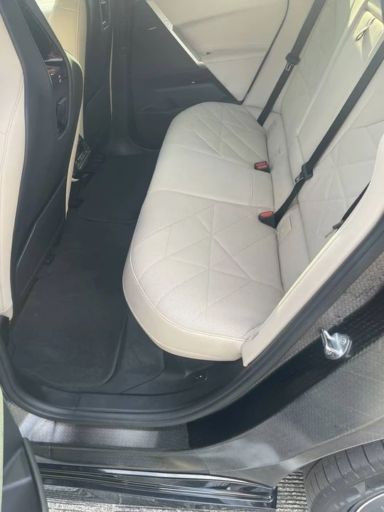2024 BMW I20 iX - Image 8 of 16