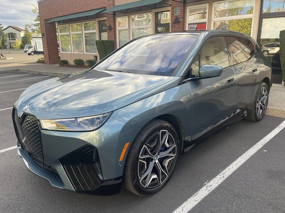 2024 BMW I20 iX - Image 4 of 16