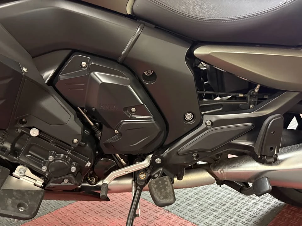 2024 BMW K1600 - Image 7 of 20