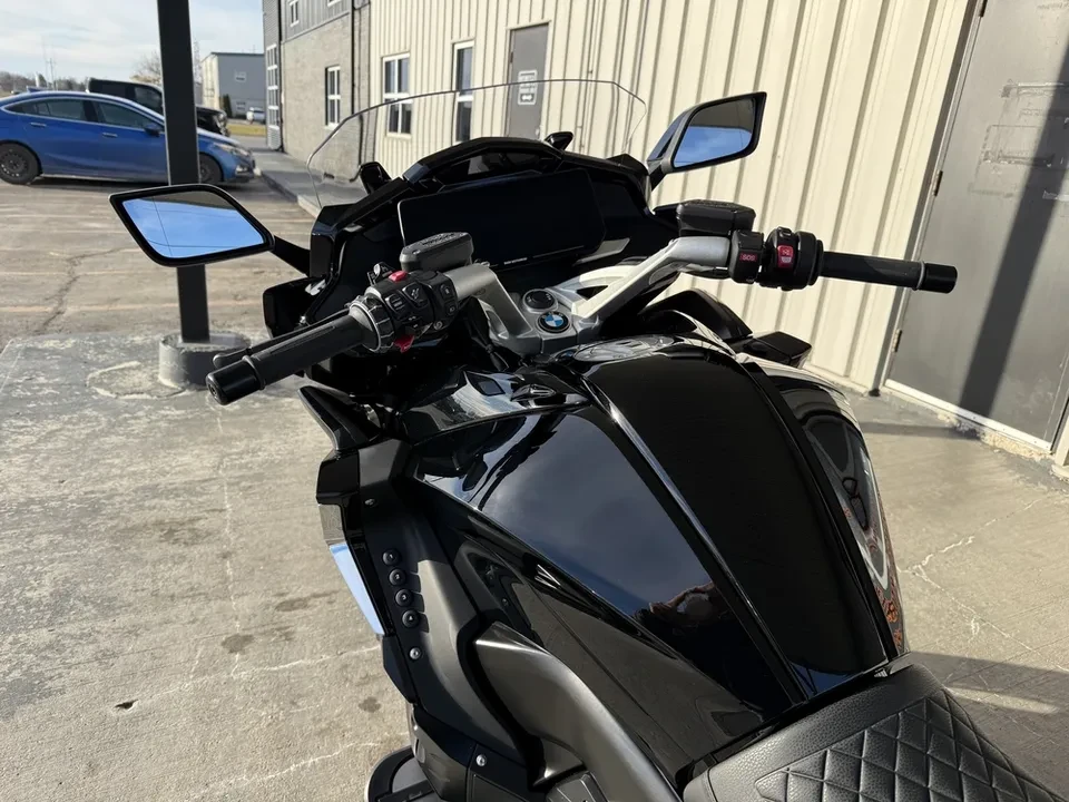2024 BMW K1600 - Image 13 of 15