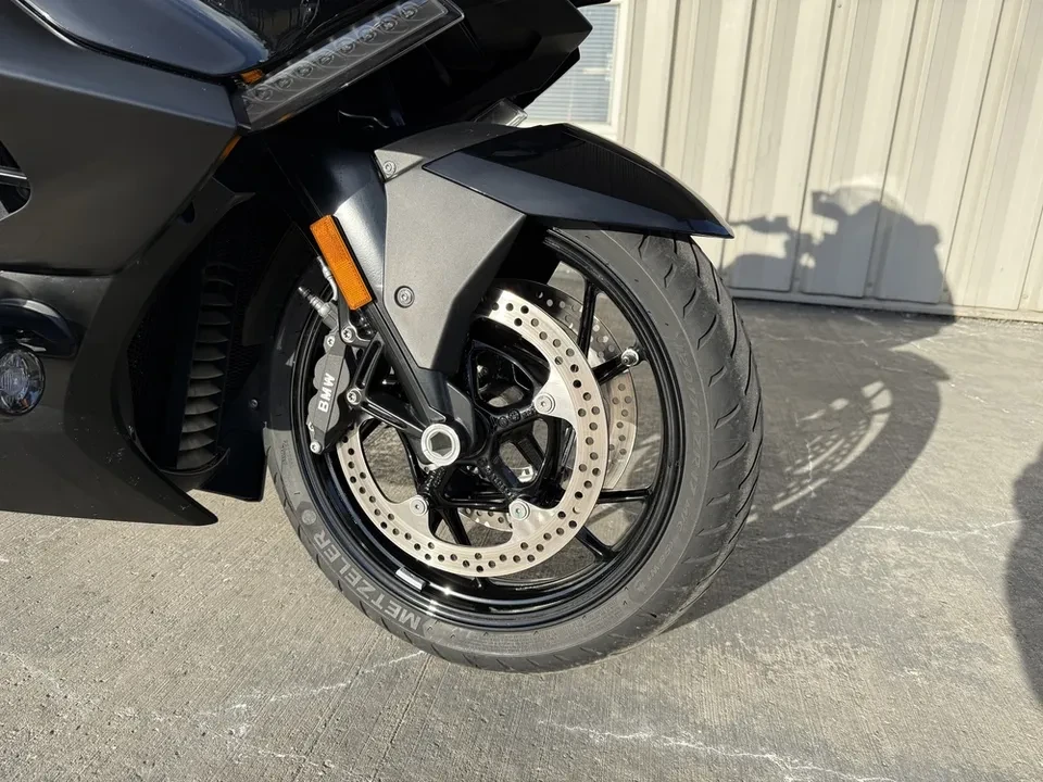 2024 BMW K1600 - Image 7 of 15