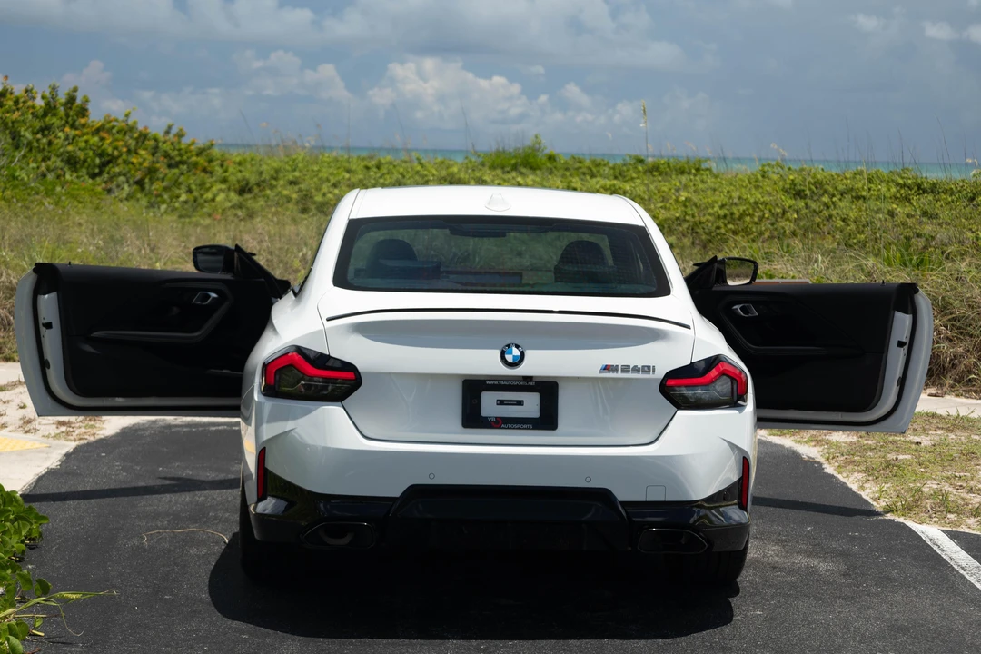 2024 BMW G42 M240i - Image 10 of 31