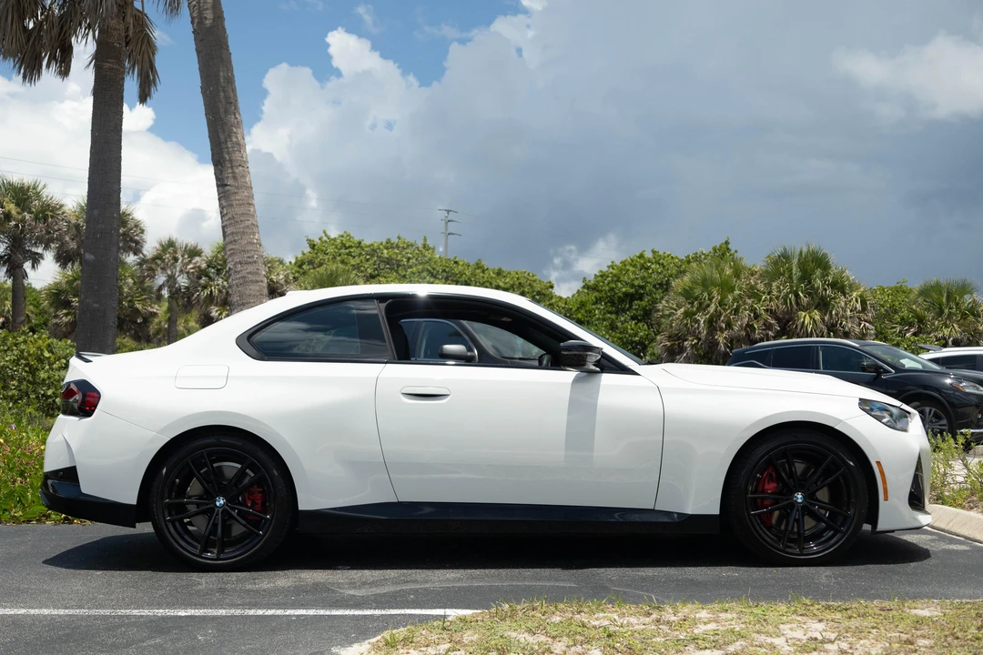2024 BMW G42 M240i - Image 16 of 31