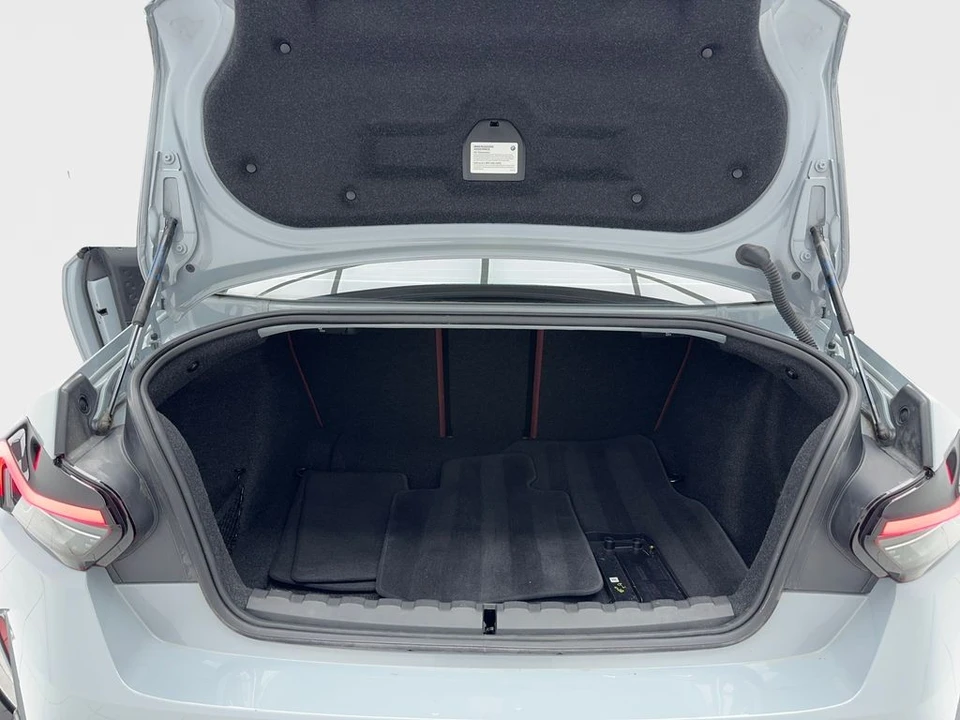 2024 BMW G42 M240i - Image 17 of 21