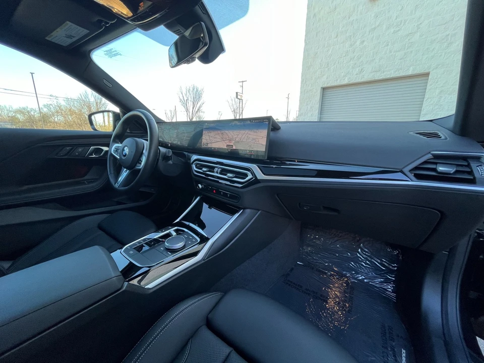 2024 BMW G42 M240i - Image 16 of 21