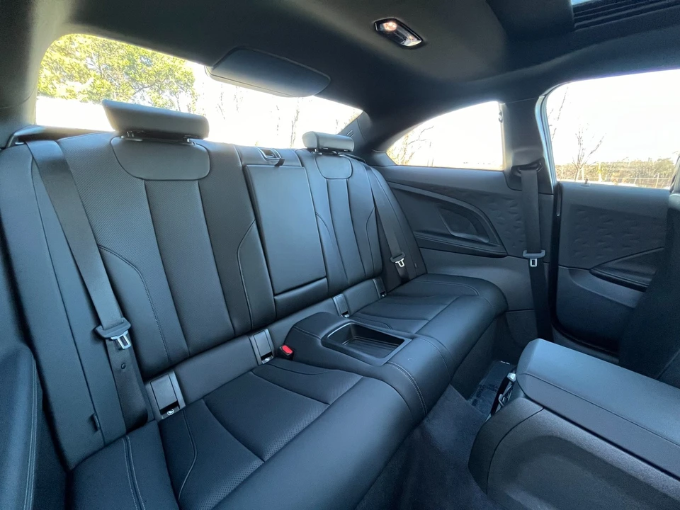 2024 BMW G42 M240i - Image 21 of 21