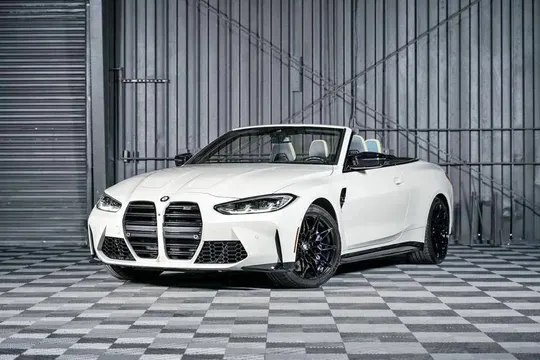 2024 BMW M4 Competition xDrive Convertible 2D