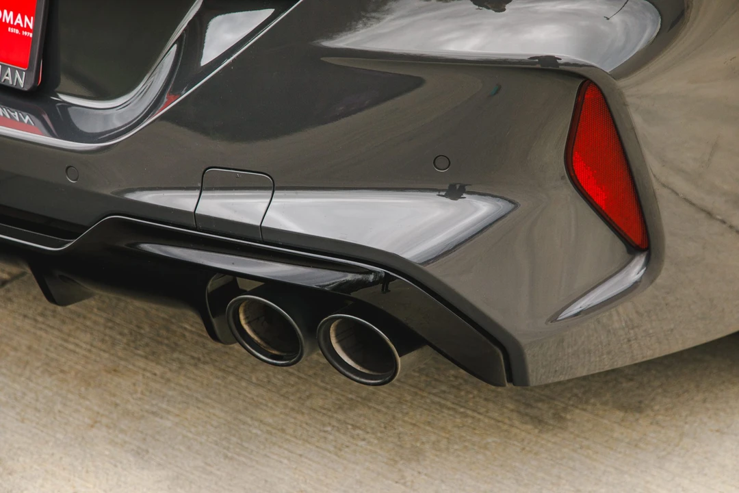 2024 BMW M8 - Image 18 of 31