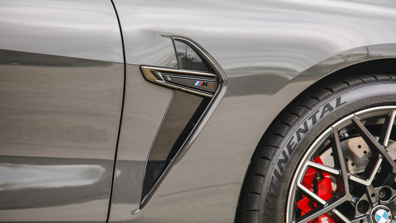 2024 BMW M8 - Image 15 of 31