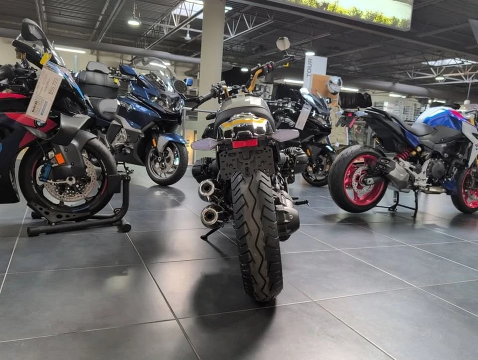 2024 BMW R 12 nineT - Image 10 of 17
