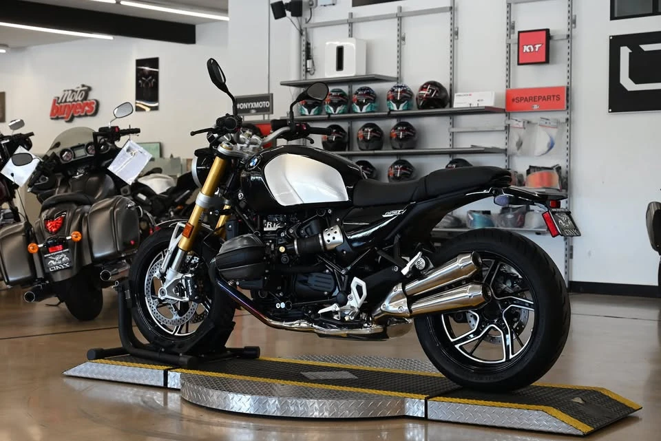 2024 BMW R 12 nineT - Image 10 of 20