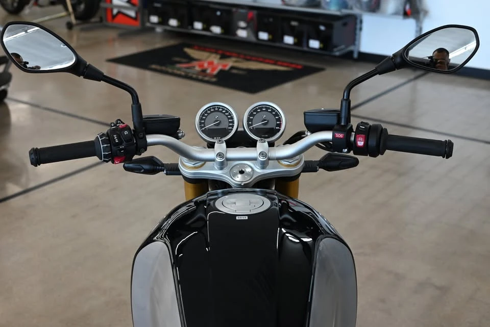 2024 BMW R 12 nineT - Image 15 of 20