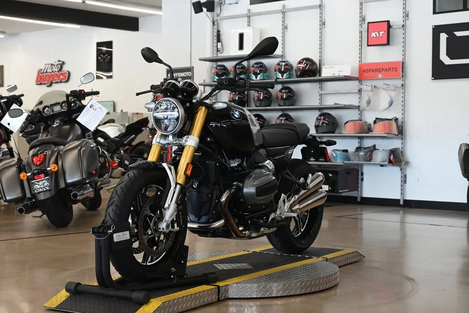 2024 BMW R 12 nineT - Image 7 of 20