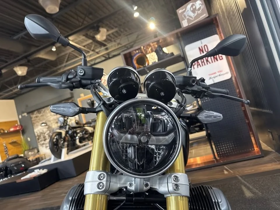 2024 BMW R 12 nineT - Image 15 of 17